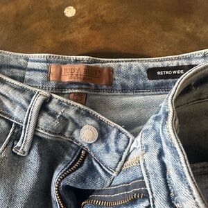 Judy Blue Light Wash Denim Jeans